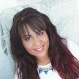 Daniela from Geneve | Woman | 33 years old | Virgo