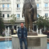 Lorenclumamh from Tirana | Man | 43 years old | Capricorn
