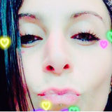 Esther from Bologna | Woman | 37 years old | Leo