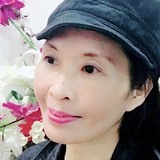 Del from Kuwait | Woman | 50 years old | Gemini