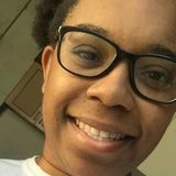 Thata from Laranjal Paulista | Woman | 29 years old | Taurus
