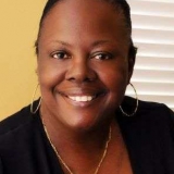Pamela from Hollywood | Woman | 65 years old | Capricorn