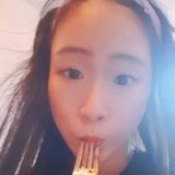 Nana from Toronto | Woman | 25 years old | Aries