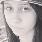 Ali from Bucharest | Woman | 31 years old | Aries