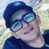 Elias from Pouso Alegre | Man | 26 years old | Aries