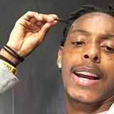 Dezmondvaugzg from Wilmington | Man | 25 years old | Taurus