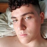 Loganakirkwood from Paisley | Man | 25 years old | Gemini