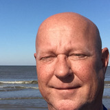 Gy from Eindhoven | Man | 65 years old | Sagittarius