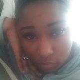 Leah from Saginaw | Woman | 33 years old | Aries