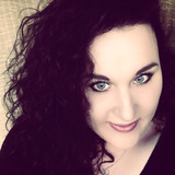 Russinha from Lisbon | Woman | 34 years old | Aries