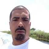 Santana from Cutler Ridge | Man | 44 years old | Capricorn