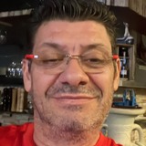 Reverredumam9 from Le Mont-sur-Lausanne | Man | 61 years old | Aquarius