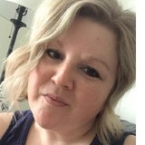 Auntie from Uden | Woman | 46 years old | Gemini