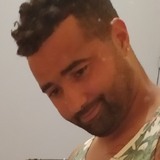 Fernando from Paris | Man | 42 years old | Aquarius