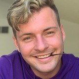 Erichurry99Ni from Miami | Man | 42 years old | Taurus