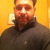 Sean On  Tinder  from Selden | Man | 42 years old | Cancer