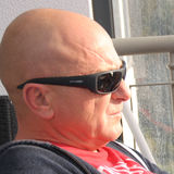Lonely from Funchal | Man | 60 years old | Aries