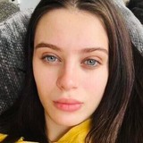 Ana from Montreal | Woman | 38 years old | Gemini