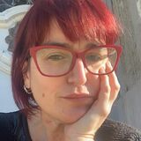 Amitta from Huntington | Woman | 42 years old | Capricorn