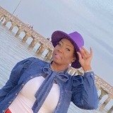 Sandersfamilfm from Tampa | Woman | 59 years old | Aquarius
