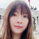 Yooni from Seoul | Woman | 47 years old | Leo
