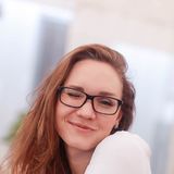 Anna from Dubai | Woman | 41 years old | Aries