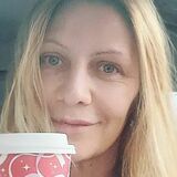 Elizebithlisa from Piscataway | Woman | 40 years old | Sagittarius