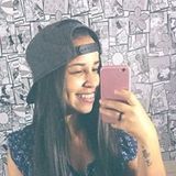 Carlinha from Extrema | Woman | 32 years old | Aries