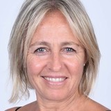 Roma from Santa Monica | Woman | 56 years old | Taurus