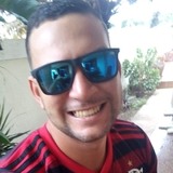 Eslley from Macae | Man | 31 years old | Aquarius