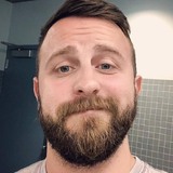 Deebwoykhali0E from Hendersonville | Man | 34 years old | Sagittarius