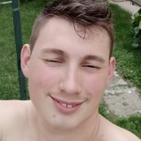 Mocanu from Buccinasco | Man | 26 years old | Capricorn