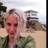 Anin from Alkmaar | Woman | 43 years old | Aries