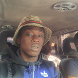 Holy from Asnieres-sur-Seine | Man | 32 years old | Sagittarius