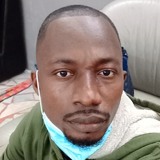 Hubert73Er from Castellabate | Man | 35 years old | Capricorn