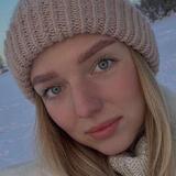 Honethoney from Apo | Woman | 38 years old | Cancer