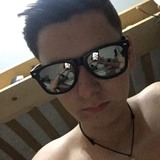 Joys from Beloeil | Man | 27 years old | Aquarius