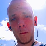 Yannick from Dison | Man | 36 years old | Aries