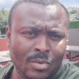 Benoit from Paris | Man | 38 years old | Capricorn