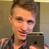 Bartoz from Katowice | Man | 35 years old | Gemini