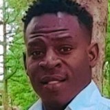 Kaptueandersx5 from Saint-Jerome | Man | 26 years old | Taurus