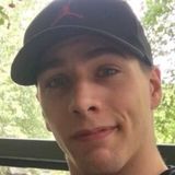 Wyatt from Langley | Man | 30 years old | Aries