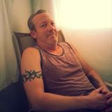 Elric from Albany | Man | 44 years old | Cancer