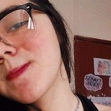 Isa from Bogota | Woman | 22 years old | Pisces