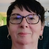 Hannah from Sunset Beach | Woman | 36 years old | Cancer