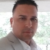 Mike from Orlando | Man | 49 years old | Aries