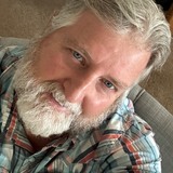 Renniksddqx from Thornton | Man | 62 years old | Cancer