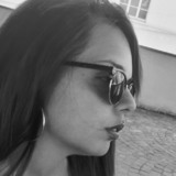 Quuen from Cairo Montenotte | Woman | 31 years old | Cancer