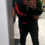 Dwaynescottwe from Kelowna | Man | 42 years old | Aries