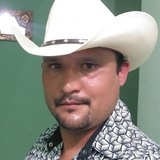 Moreno from Monclova | Man | 43 years old | Libra